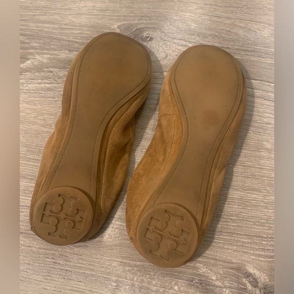 Tory Burch Brown Suede Flat - Picture 3 of 6